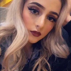 Meet your Posher, Elsie